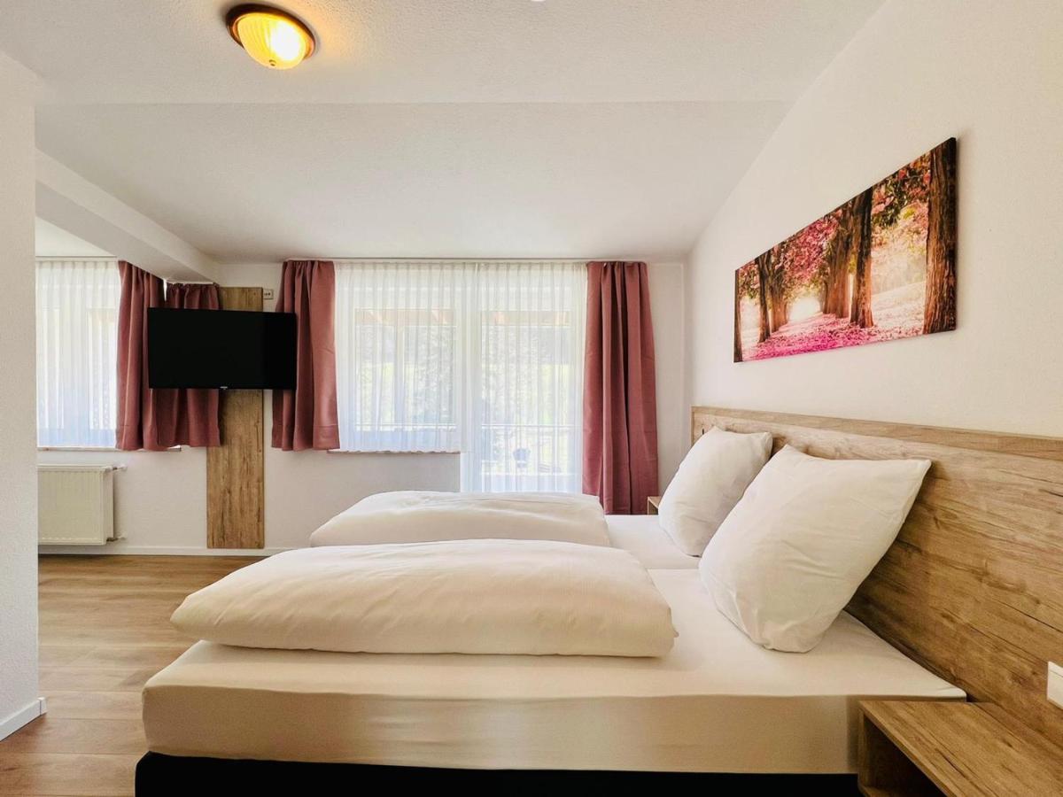 Landhotel Tanneneck - Ideal Fuer Gruppen, Familien Und Hunde Löffingen Eksteriør billede