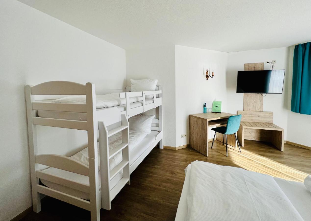 Landhotel Tanneneck - Ideal Fuer Gruppen, Familien Und Hunde Löffingen Eksteriør billede